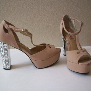 Two Lips tan size 8 tan platform chunky bling 4.5 inch heel 1 inch platform
